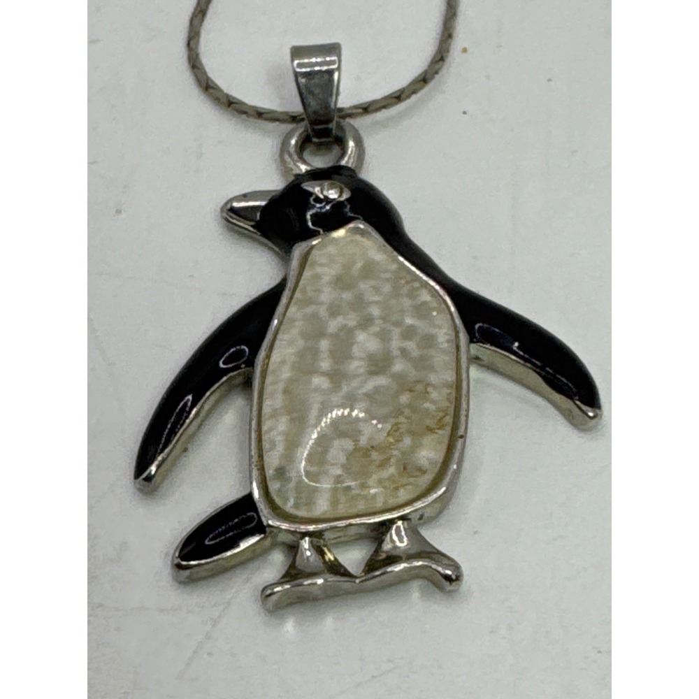 Vintage Penguin Pendant Necklace Silver Tone‎ Black Enamel White Stone 15 Inch